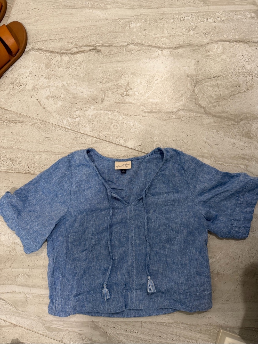 Universal Thread Light Blue V-Neck Tie-Front Linen Top